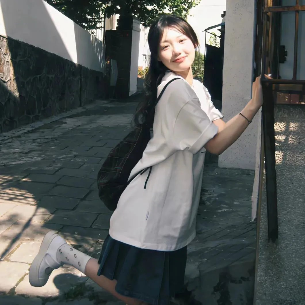两个世界之间
